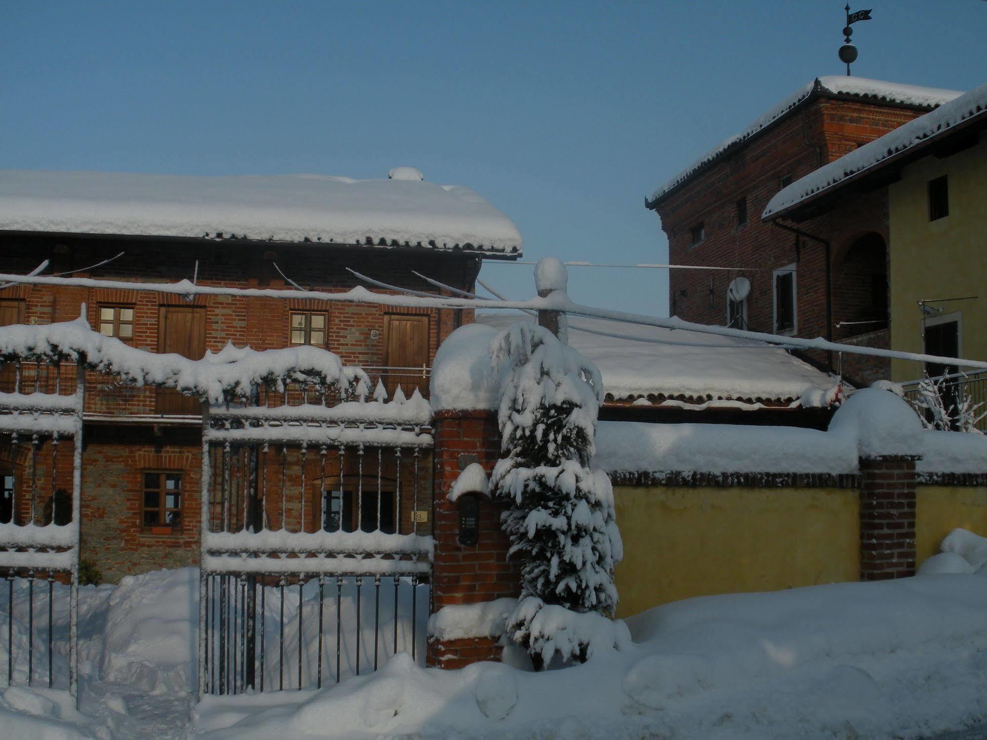 Il Palazzetto Villa Clavesana Екстериор снимка